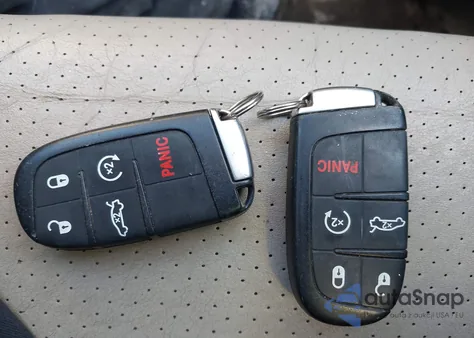 2016 Dodge Charger R/T Scat Pack из США, поврежденный, VIN 2C3CDXGJ4GH301860